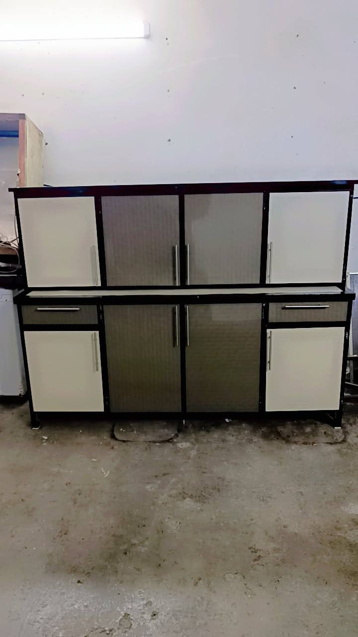 كونتر للبيع اتلاث قطع قياس مترين او السنك مرمر متر او 30 هاذه الرقم للاستفسار او بي وتساب***********
