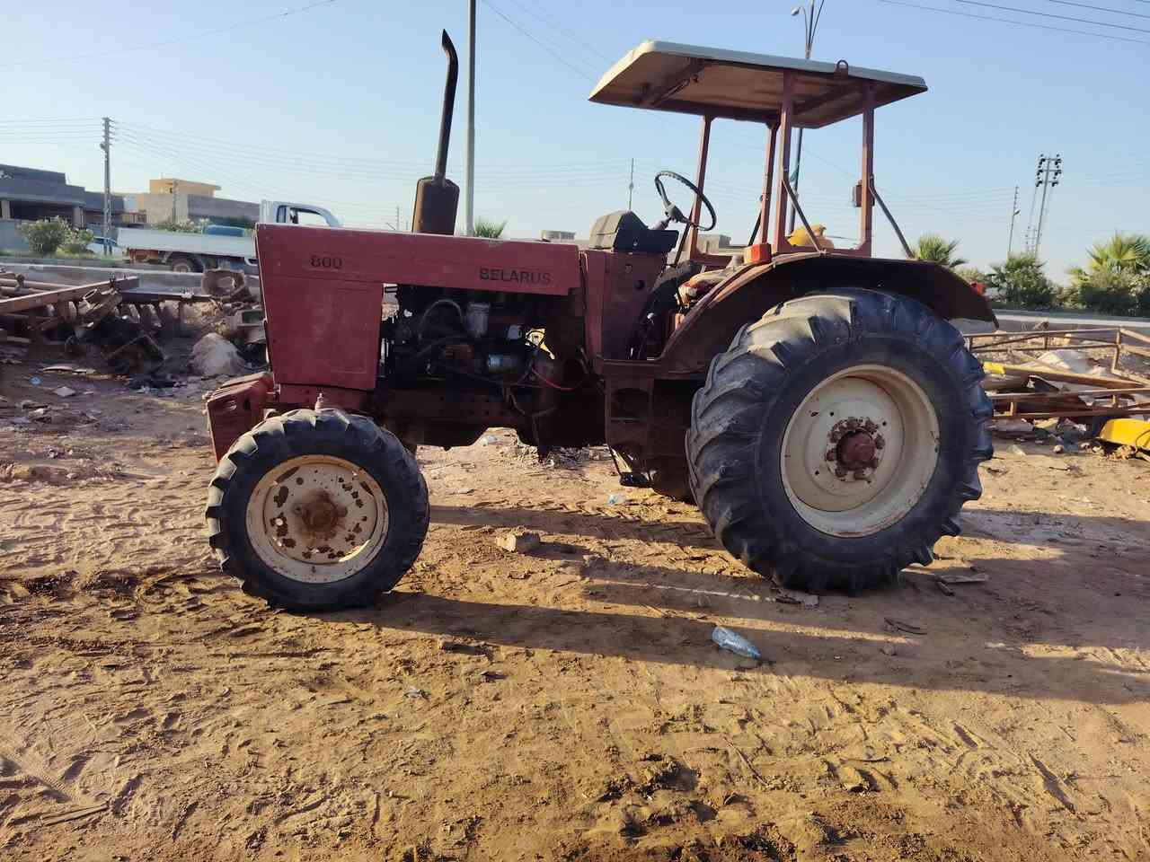 سلام عليكم بلاروس للبيع موديل 2001  التواصل علا الرقم ***********
