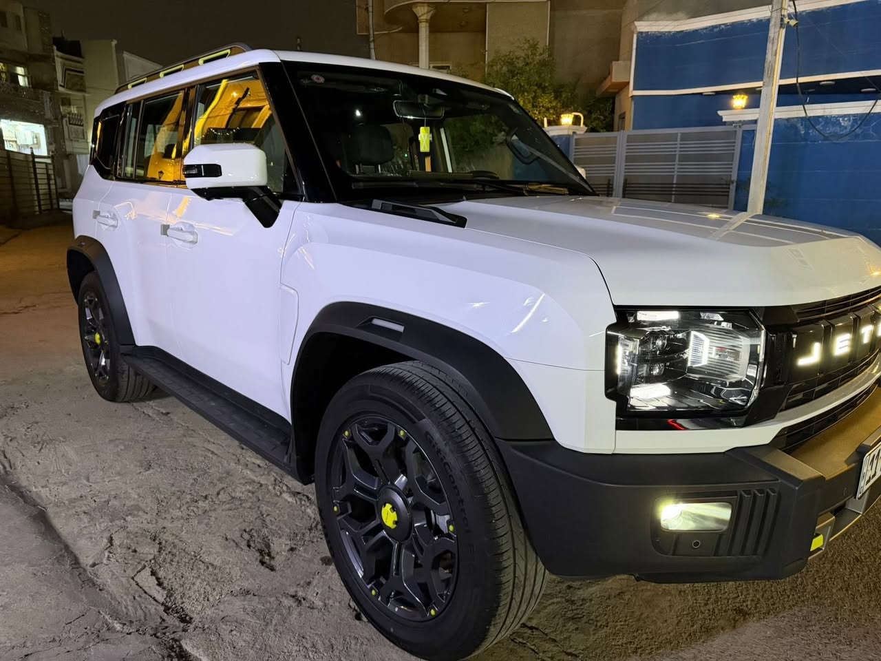 السلام عليكم:جيتور T2 لگجري بلس 2025 داخل زيتوني وحزام برتقالي وكاله هارلم السياره لون ابيض مكفوله كفاله عامه ماشيه 8000 الاف لووووك بعدهه/ فووووول مواصفات ومعروفه مواصفاتهه السعر المطلوب 40 مليون للاستفسار على الرقم ***********
