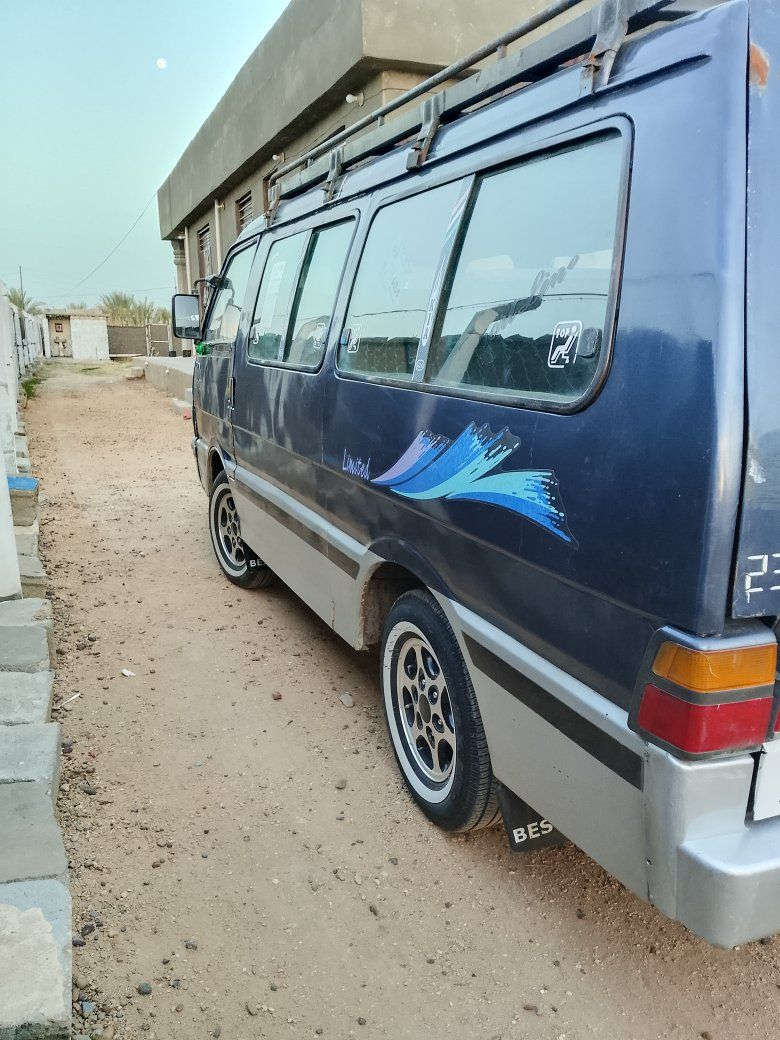 كيه بسته للبيع موديل 95 مكفوله محرك كير اكسن خير من الله مصفره هيئة وغرامات السنويه لل 27 العنوان بابل مشروع المسيب السعر 45  ***********
