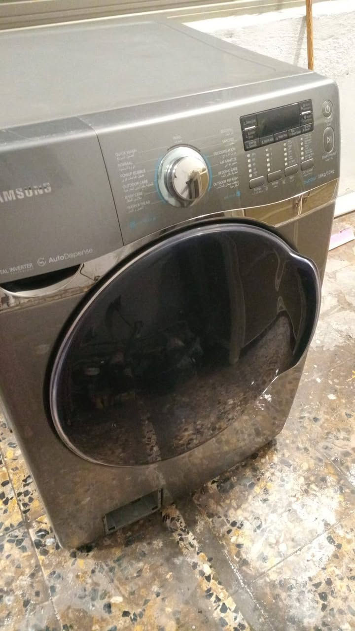 السلام عليكم عيني اتوماتيك سامسوك  ما بيها اي شيء ما داخله تصليح نظافتها 80% من 100


**إذا كنت صاحب هذا الإعلان وتريد حذفه لأي سبب، رجاءا أرسل رسالة إلى الدعم الفني**