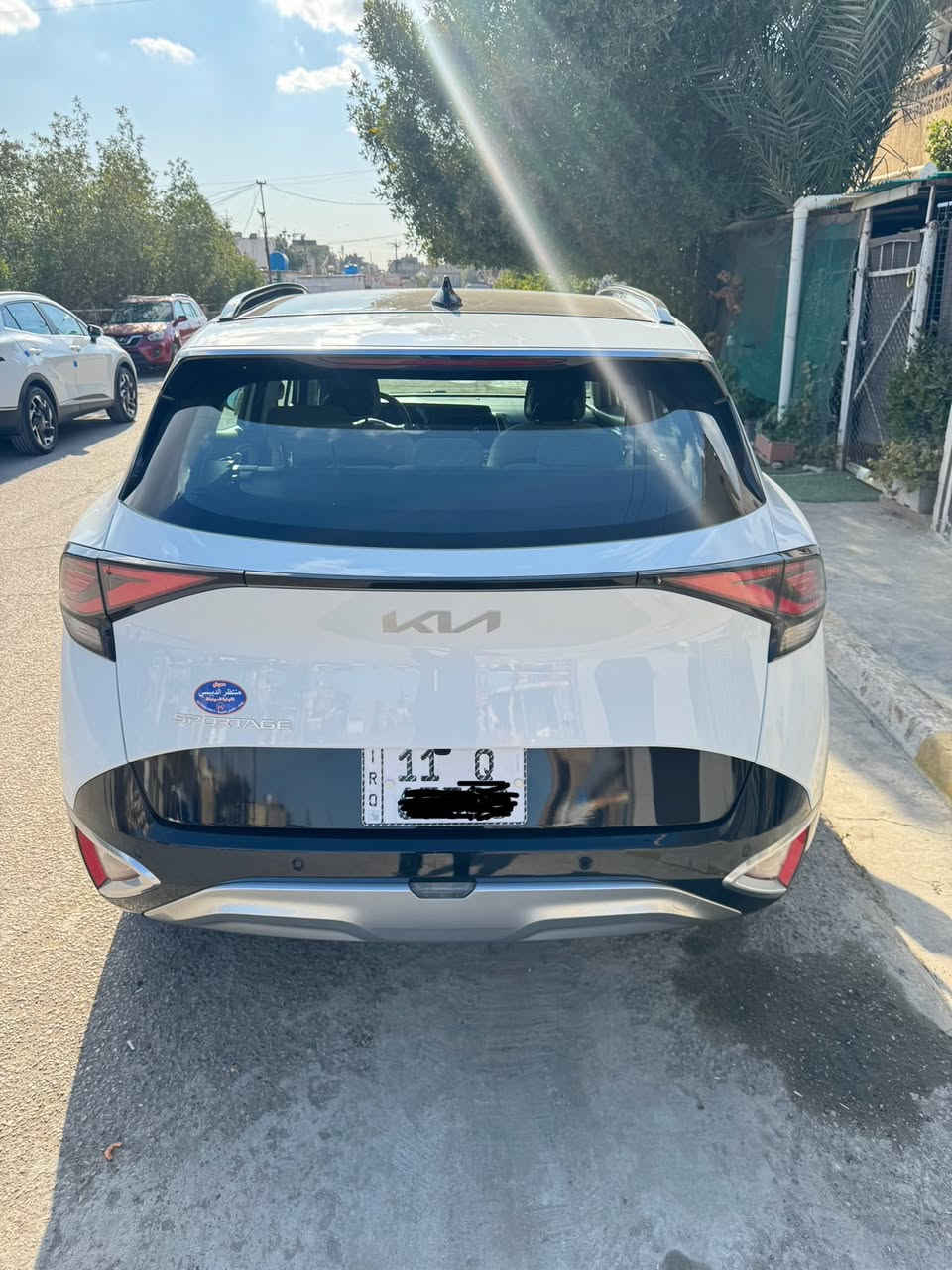 السلام عليكم شباب للبيع سبورتج موديل 

(2024) ماشية (12000) الف وكالة الشركة الدولية العراقية ام الضمان

رقم بغداد (الدولي الجديد)

كت السيارة لماع ( بيانو بلاك)

مكفولة كفاله عامة بحاله الزيرو

مواصفات👇

بنوراما 
بصمه تشغيل 
باب خلفي كهرباء 
كراسي كهرباء 
كراسي هيتر 
استيرن هيتر
مكينه 2000 دوش 
هاند بريك بصمه
شاحن واير ليس 
شاشه ابل كار بلي 
اريل نفكيتر
كامره دواره
دشبول ايباد
قطعتين تبريد
حساس امامي وخلفي 
لايت زينون + LEDكشافات زينون

بكلايت LED
ويل كب 19
شفتات ستيرن
مثبت سرعه 
نظام مانع الانزلاق 
نظام نزول منحدرات 
نظام الايزو فكس
درايف مود SMART/SPORT/Eco/NORMAL
اشاير بل مري 
المري قابله للطي
مخارج USB + مخرج كشن USB
تطعيم الدواخل المنيوم + اسود لماع

سعر (243$)

مكاني بغداد

للاستفسار ***********
