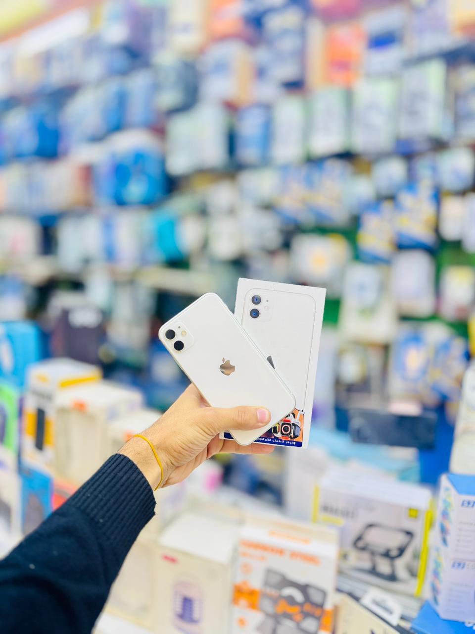 متـوفر ❤️‍🔥
Iphone 11
128 GB
تك(خط واحد )
شرق أوسط (الضمان )
البطاريه 73%‎
اللون الابيض 🤍 
النموذج. AA/A

السعـر خاص رجاءاً ‼️

❤️‍🔥❤️‍🔥❤️‍🔥❤️‍🔥❤️‍🔥❤️‍🔥❤️‍🔥❤️‍🔥


**إذا كنت صاحب هذا الإعلان وتريد حذفه لأي سبب، رجاءا أرسل رسالة إلى الدعم الفني**