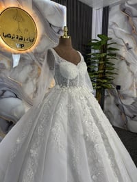 يعلن 🔥سنتر وازياء زهرة تركيا بيع 50بدلات الحنة والمهر 50 الف فقط بدلات...