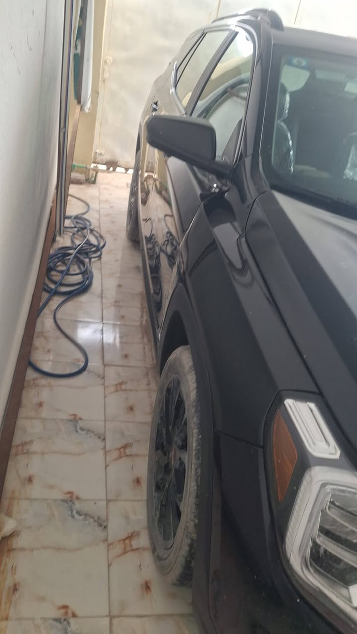 جمسي تيران٢٤ مرقمه بصره بأسمي الحادث دعاميه طرفي البنيد مواصفات حديثه مكانها بصره السعر١٧٥ بيها مجال الاتصال *********** ***********
