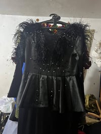 ملابس خليجية • بأسعار مناسبة