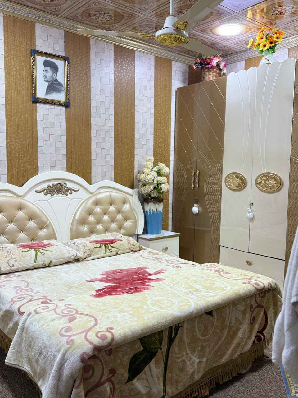 سلام عليكم ورحمه الله وبركاته غرفة للبيع. ديوانية سعر ٦٠٠وبيه مجال
***********
وبيكم خير وتدللون التوفيق للجميع
