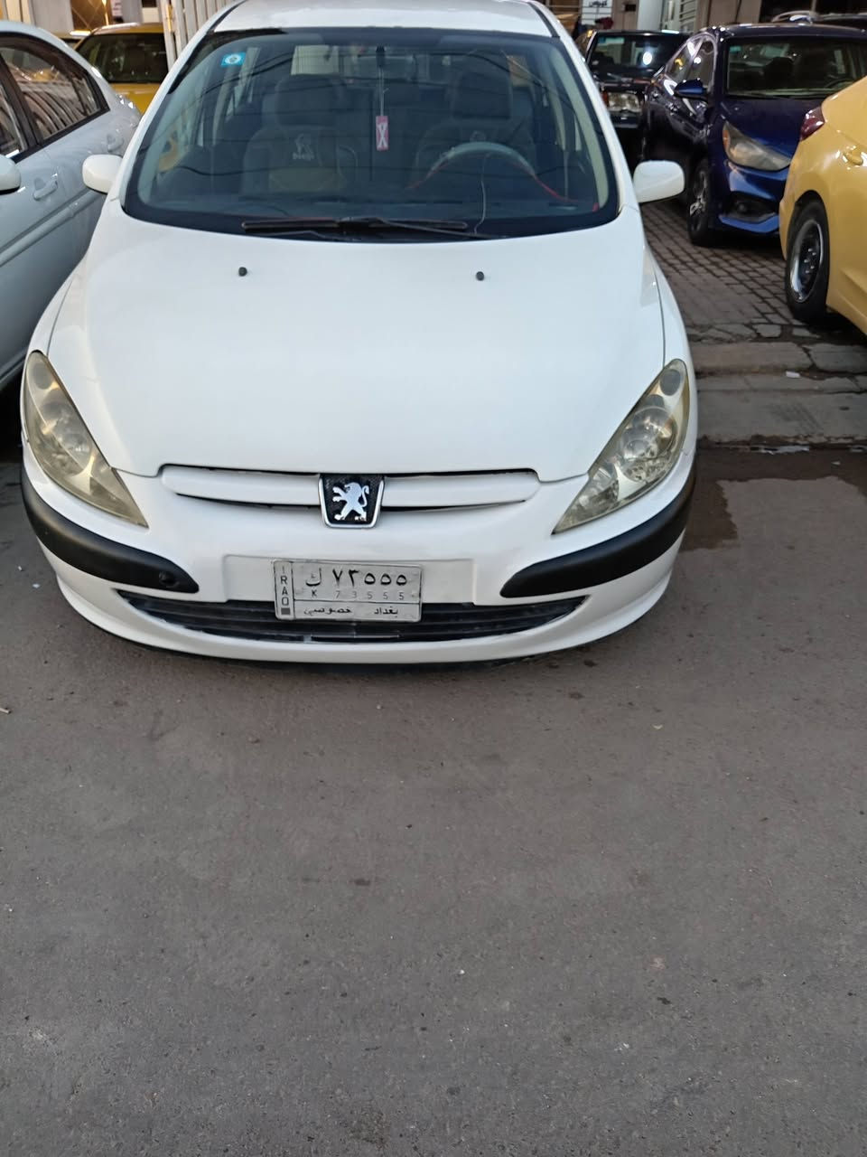 بيجو فرنسي موديل 2005 سياره جاهزة من كلشي كير محرك صدر تبريد ثلج حته ثلاجه شغاله مكفولات بيه صبغ بنيد ودوسه فقط سياره لباقي مكفول شاشه تاب سستم سماعات سعر ٥٥ بيه مجال قليل شراي يتصل مكاني بغداد لحبيبيه رقم ***********
*********** بي وساب
