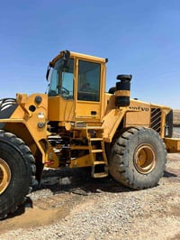 شؤفار ڤالڤؤ بؤ فرؤشتن للبيع حجم 150 موديل 2005 دخول جديد رقم تليفون 07...