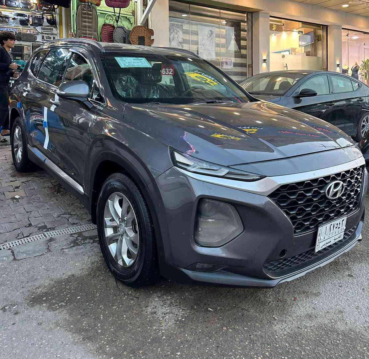 بلاش بلاش جوه سوك سنتافي خليجي مكفوله موديل 2019 بسمي مداور ثاني يوم باقي التفاصيل  
*********** تصل
