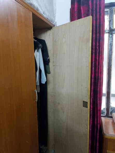 للبيع كنتور 5 ابواب خشب عراقي صاج شغل وسط نظافه 70 بل 100
العنوان جانب الايمن حي الرساله. السعر 175 الف وبي مجال للطيبين شراي اتصل 😊 ***********
***********
