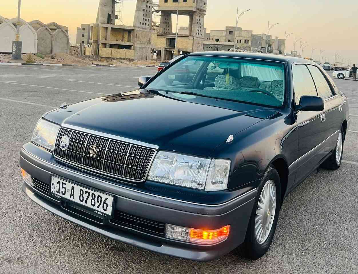 السلام عليكم
للبيع رأس الثور موديل 1999 
رقم أنبار دولي مشروع وطني 
مكفوله من الگصه ونقل الجثه والضربه والصبغ العام والعيب الشرعي. مكينه وگير وحداديه وتبريد وكهربائيات منضومه زنون 
السياره جاهزه من كلشي العنوان كربلاء السعر 89 وبيها شي قليل
للاستفسار.. ***********
