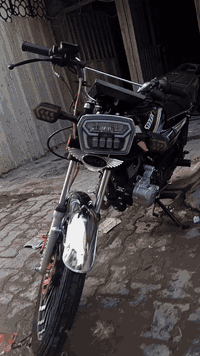 نقصها فقط ماشه 
للبيع فقط 
موديل 24شهر 12 نازله بل 25 اوراق فقط متترقم 
مبدل قبغ ملف فقط مكينه ما مفتوحه نضيفه نكره سلف شلعه معدل نضافه كامله فقط الماشه فاركه مابيها عواج بس فاركه يرادلها تبديل السعر 650وبيها مجال 
للاتصال *********** متوفر واتساب ويكون اليوم مكاني الاعضميه
