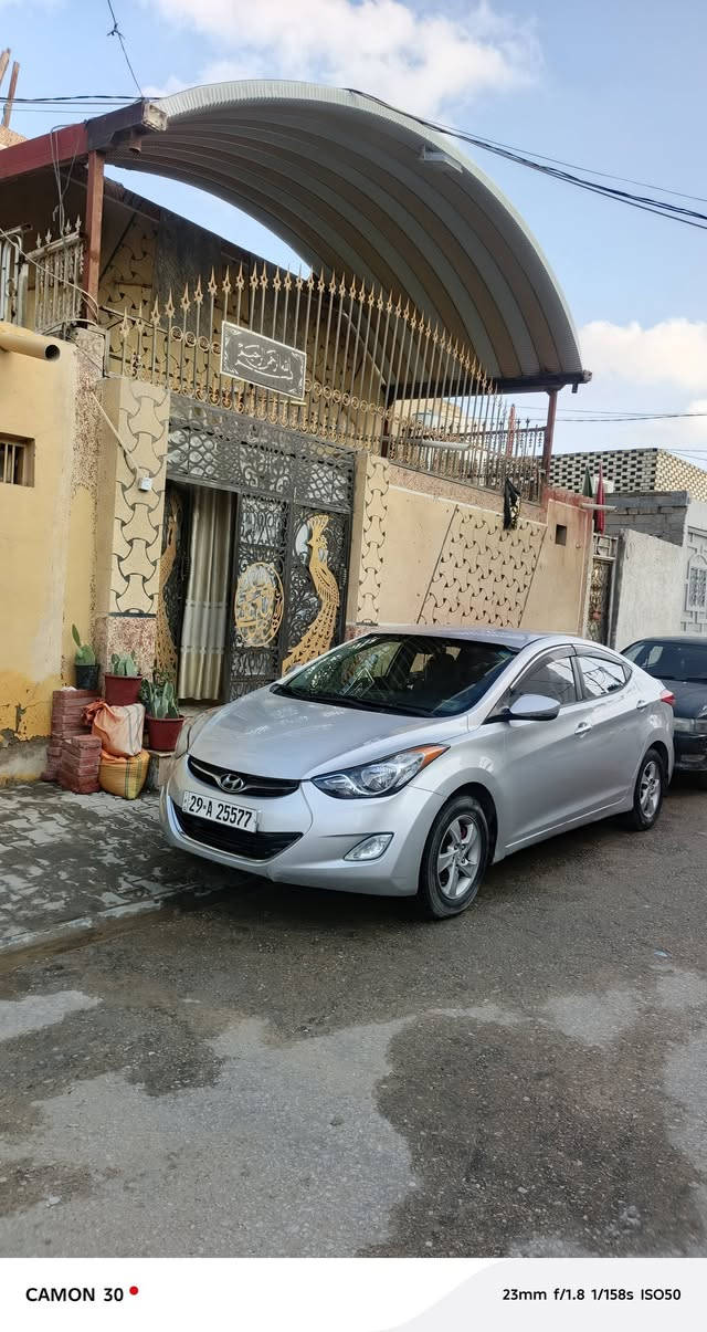 السلام عليكم
النترا افانتي مديل 2012
محرك 1600جي دي اي
فقط مراوس بنيسان صني


**إذا كنت صاحب هذا الإعلان وتريد حذفه لأي سبب، رجاءا أرسل رسالة إلى الدعم الفني**