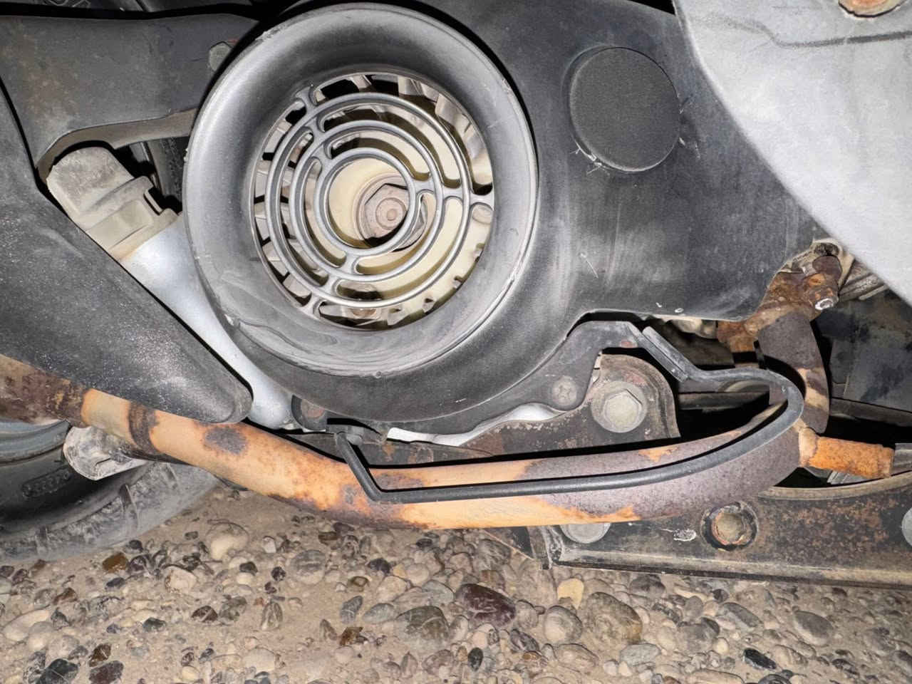 سلام عليكم
دراجه بوليس🩵
كفاله عامه من الشخط
دراجه جديده بيها سيبايات تفصال اماميه وخلفيه 
دراجه خرسه داخل رصاصي كلشي ع بلادي ممشتها عشرينات
مكينه بلايلون خرسه 
للاستفسار (***********)
