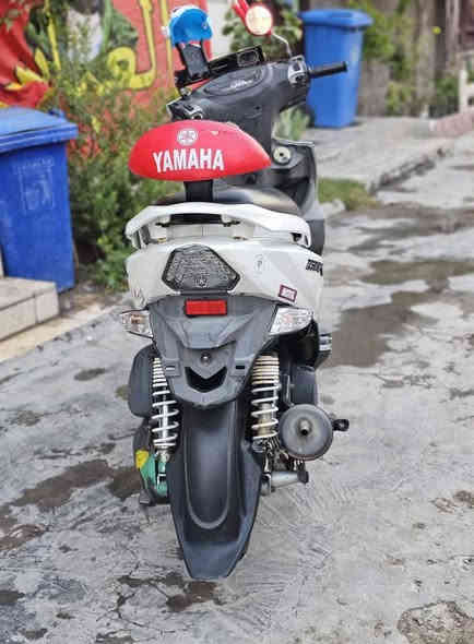 سلام عليكم دراجه نضيفه كلش امانت الله خرسه صار سنه منزله رنبه مكينه علا حطته دهن كلا امزويل ابدل اله لمو شراي لا يخابر رجائن اكفل مكينه وشاصي كفرات عليك بلكفر الكدام بي فطر واضح واقيه صالنصه ماكو وقفل جنطه ما تنقفل مكان بغداد الدوره سعر 650قفل قفل قفل ربع ما ينزل من سعره ولو ما محتاج ما ابيع غير 850 الله شاهد  اوراقه كامله منفيس ومكاتبه رقم ***********
