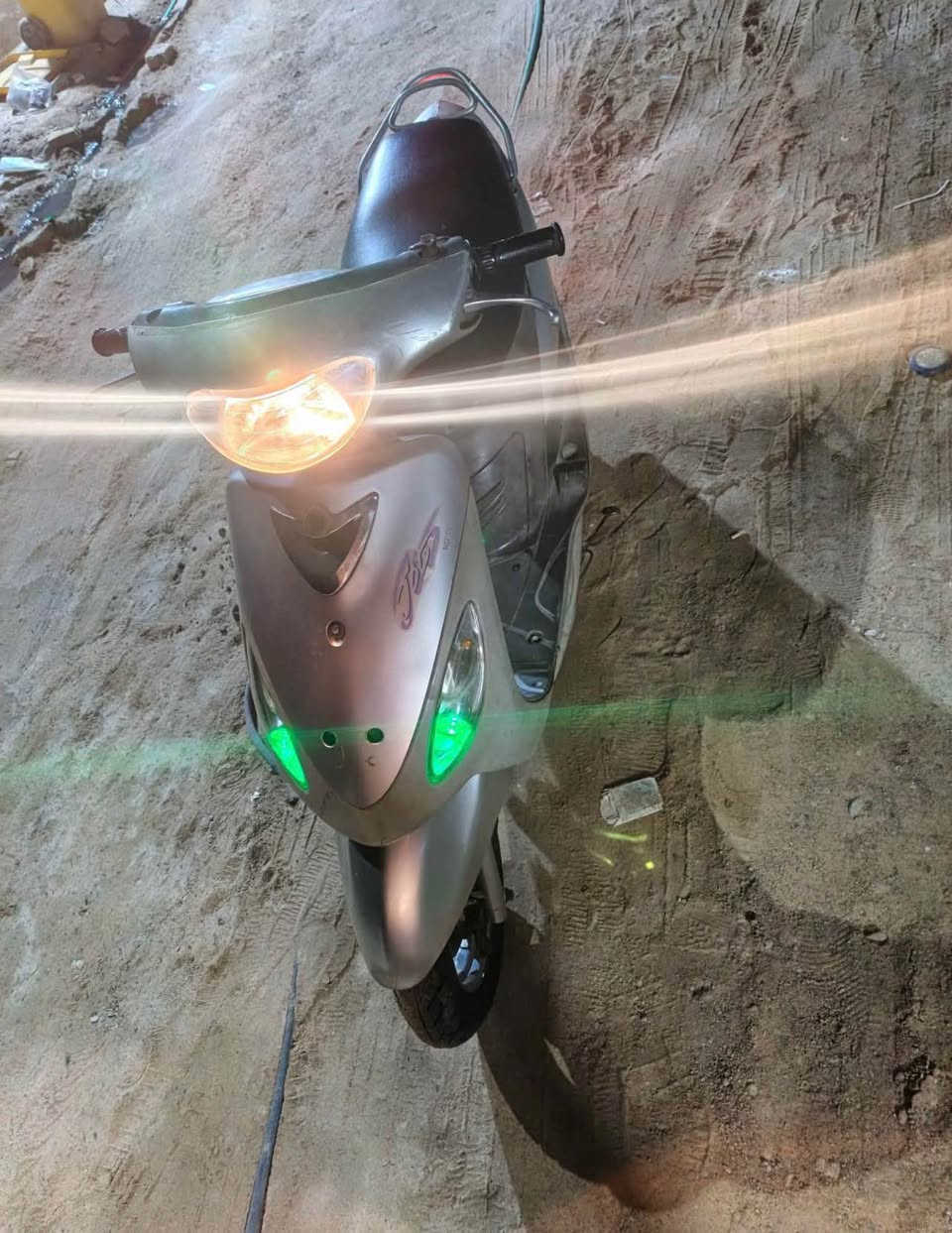 ‎دراجه قجمه ربه نضيفه كهربايات  شغاله اشاير كامله لدراجه  مكاني بصره سعر 800رقمي***********‎ البصرة, العراق
