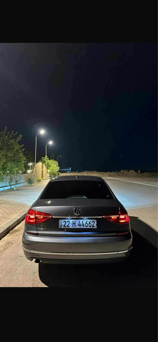 Passat 2016 
پاسات ٢٠١٦. مواسفات S  مه كينه ١٨ توربو مةرغوي 
سه ياركه يە ٤ تايه ي نوي له بنه گير مةجينه تبريد  كا ره بايت به شه رته   سيرفيزي عامي بو كراوه  تحديد سورعه ت. سوكان تحكوم  گير توماتيك  سبورت عادي شاشه بجوك. كاميرا دواوه سةيارةكه پيشو پشتي كپسه 
ئيرباك بةش شان ته قيوه دشبول سوكان به. شه رته هه زو سنوي نويه تحويل وكاله به شه رته 
سه ياره كه له وينه كة دياره  دعمي ده رگاي  جاملخ. بسته ك بونيت  داواي ١١٧ معامه لي لي ده كه م 
سه ياركه. يةك دستة تا ئيستا مالي دوسته 
***********  واتس ئاب أربيل, العراق
