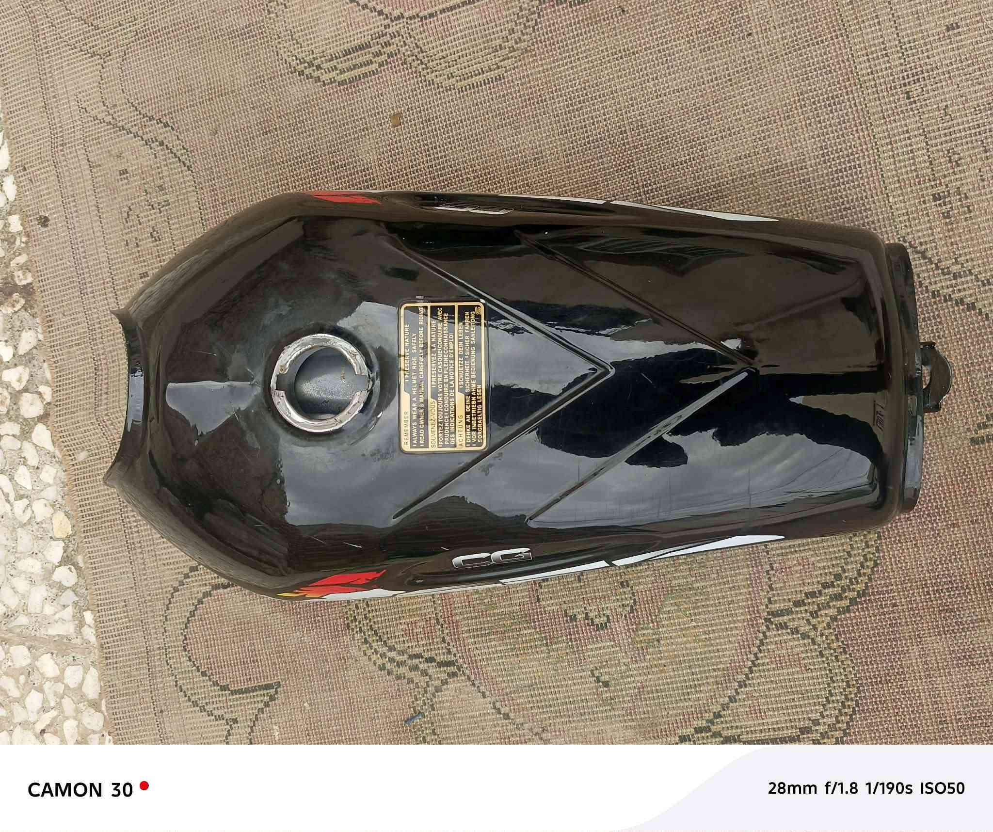 سلام عليكم شباب تانكي البيع صاله عشر تيام من شتريته البيع ب٢٠


**إذا كنت صاحب هذا الإعلان وتريد حذفه لأي سبب، رجاءا أرسل رسالة إلى الدعم الفني**