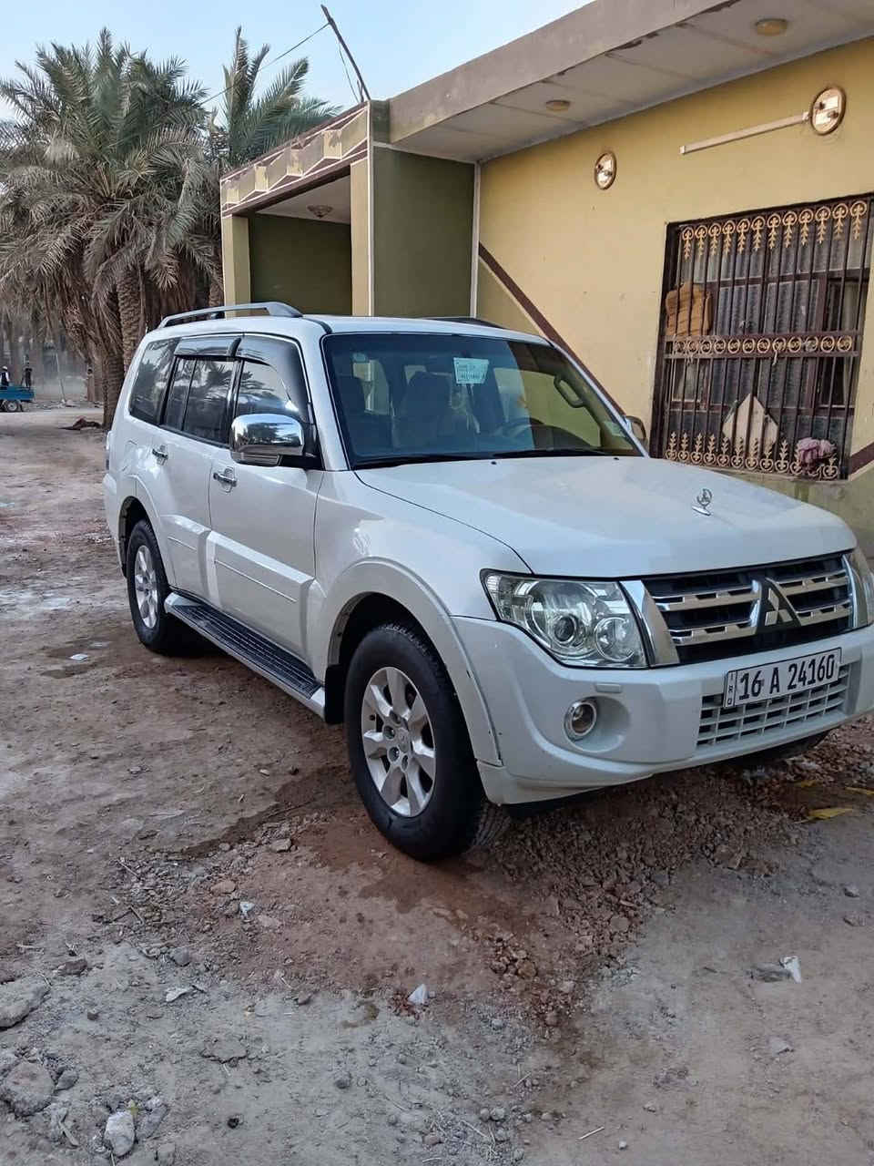 السلام عليكم 
حبتور 2014 للبيع محرك 3500
نظيفة جدا والسونار ملحق مع الصور رقم دولي
السعر 167
المكان بغداد جميلة شارع خير الله
للتواصل 
***********
