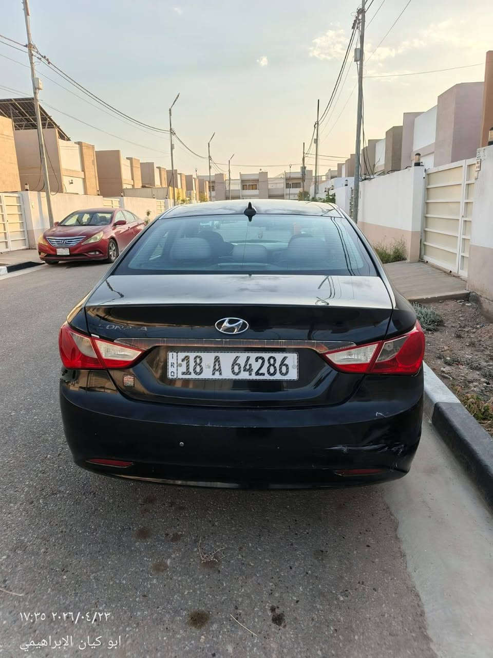 هونداي سوناتا 2012 وارد امريكي 
محرك 2400 gdi نضيف وحلو ما بي شي بانزين عادي 
كير يخبل 
باسمنه تحويل ثاني يوم 
تبريد شغال 
حادثها بنيد
سياره حلوه
مكاني كربلاء 
السعر ٨٩ وبيها مجال 
*********** كربلاء, العراق
