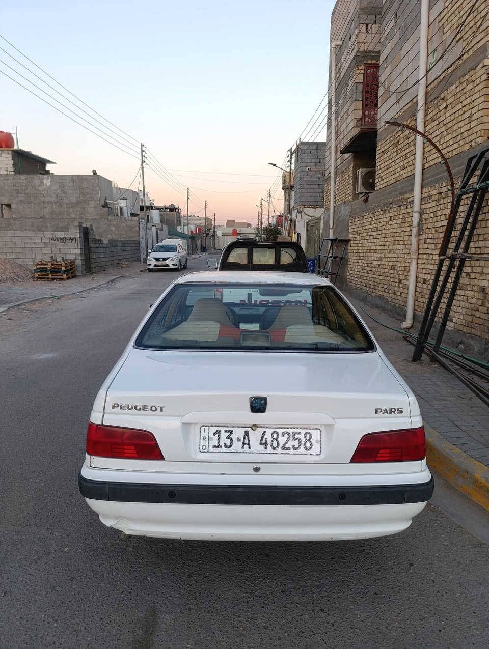 سلام عليكم بيجو بارص فرنسي 2018 اوتماتيك بلاد سياره محرك فرنسي خير من الله  البنيد ماله طاير ومرجعينه والقماره بيه عقجه بسيطة البدي شوف العين    رقمها عماره انكليزي وراعيه بلعماره يمته ما تريد يحولك لو نفس اليوم   مكاني السياره بصره مناوي لجم السعر 65 وبيه مجال حك الجيه رقم الهاتف ***********
