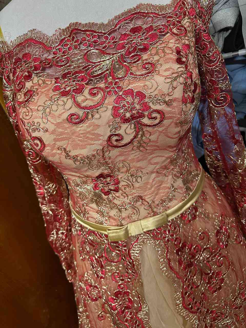 فستان للبيع يلبس من وزن 55الى75قياس44ملبوس ساعتين اخذته ب200ابيعه ب75وبي مجال بسيط شرط مغسول ومكوي واكو توصيل جميع المحافظات


**إذا كنت صاحب هذا الإعلان وتريد حذفه لأي سبب، رجاءا أرسل رسالة إلى الدعم الفني**