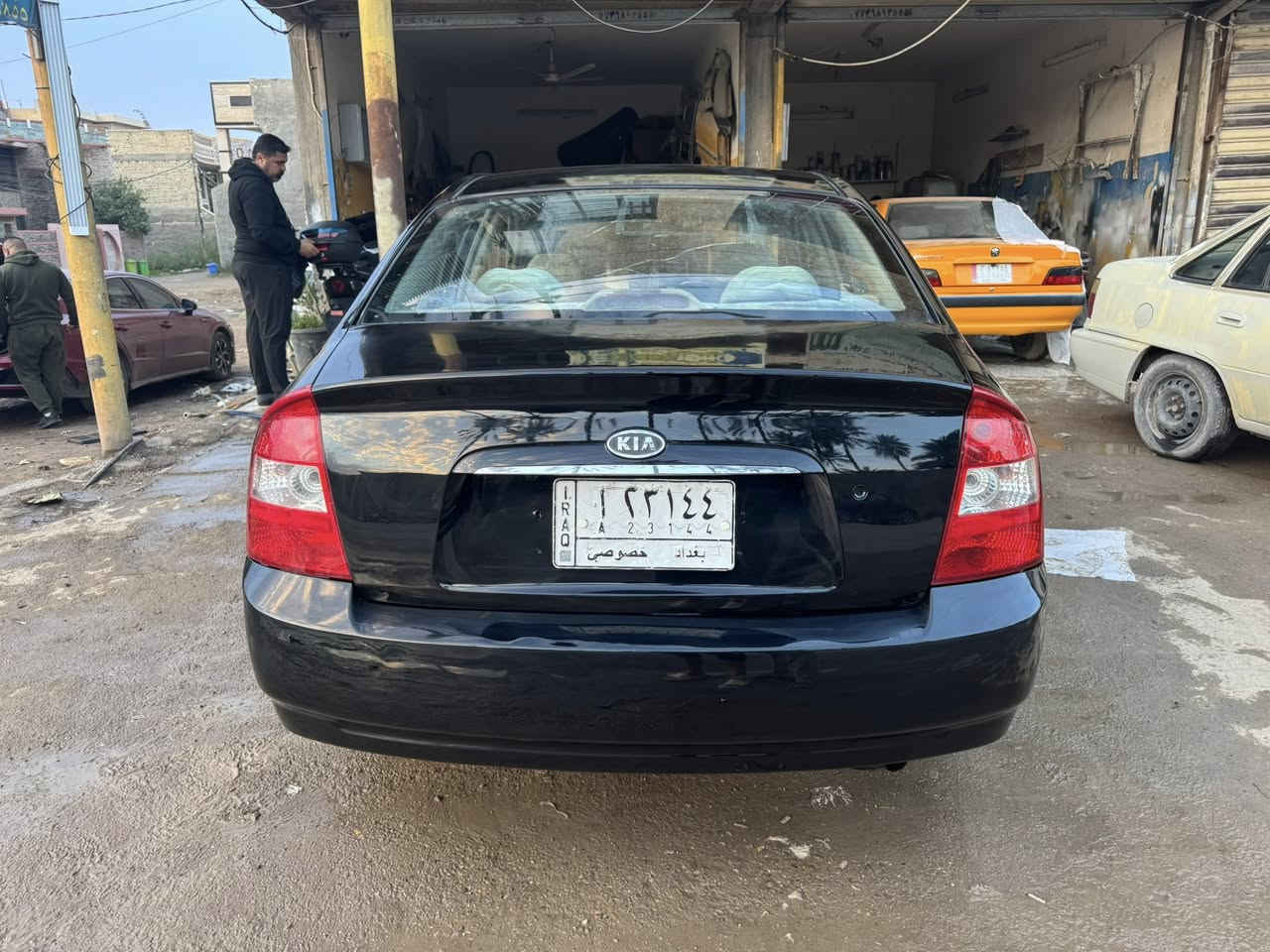 السلام عليكم كيا سبكترا موديل 2004 مكينه2000تعمير جديد على أيدي  صبغ عام لجماليه بدون حادث السعر 70بغداد الكاضميه الطي رقم الهاتف ***********
