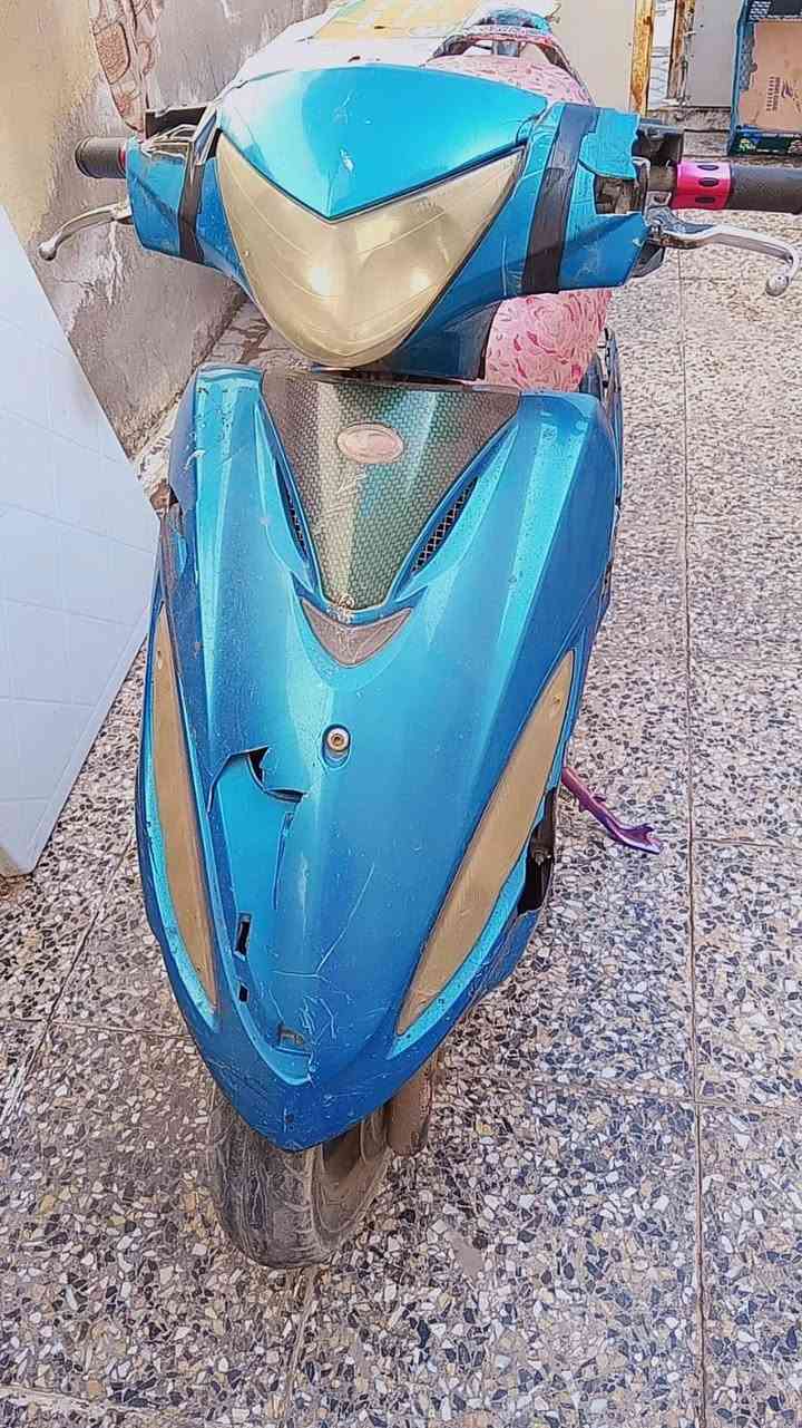 دراجة كامكو كلها شغالة بس البيع هالموجود مرات تشتغل ومرات لا
السعر ١٢٥ قفل /مكلف بالنشر اخوان لحد يراسل اروحلكم فدوة فقط مكلف بالنشر ***********
