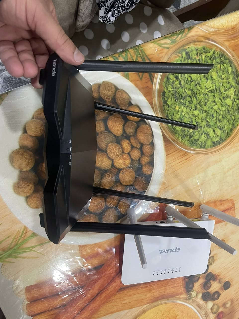 راوترات للبيع مع المحولة نظاف جداً شرط الشغل سعرهم 30 الف مـ✧ـن الاخير


**إذا كنت صاحب هذا الإعلان وتريد حذفه لأي سبب، رجاءا أرسل رسالة إلى الدعم الفني**