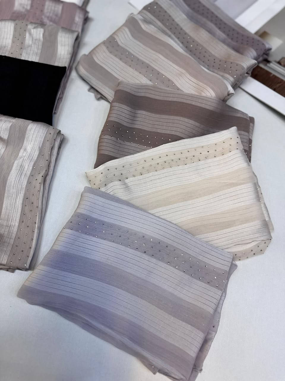 جديدنا 

شال جاكار مطعم ستراس 

بكواليي عالي خامايه الاصليه 

العنوان السماوه منتصف سوك المسكوف مقابل عطور حيدر المركزه جاور كوزمتك عدنان حنوش سيد تحمد للشالات 

يوجد لدينا خدمة توصيل


**إذا كنت صاحب هذا الإعلان وتريد حذفه لأي سبب، رجاءا أرسل رسالة إلى الدعم الفني**