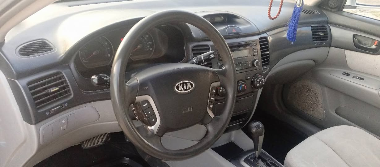 السلام عليكم
اوبتما 2008
وارد امريكي 
ضرر جاملغ خلفي 
والباقي كفاله
محرك 2400 دوش
رقم انبار 
ماشيه 190
مكان السياره رمادي 
سعر 110
***********
