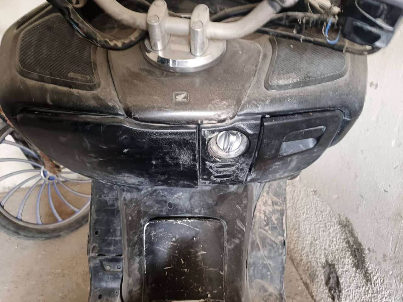 فورزا للبيع مكاني خان بني سعد
***********
