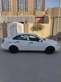 اوبترا ٢٠١٠ • رقم مثنى • شاشة كامرة