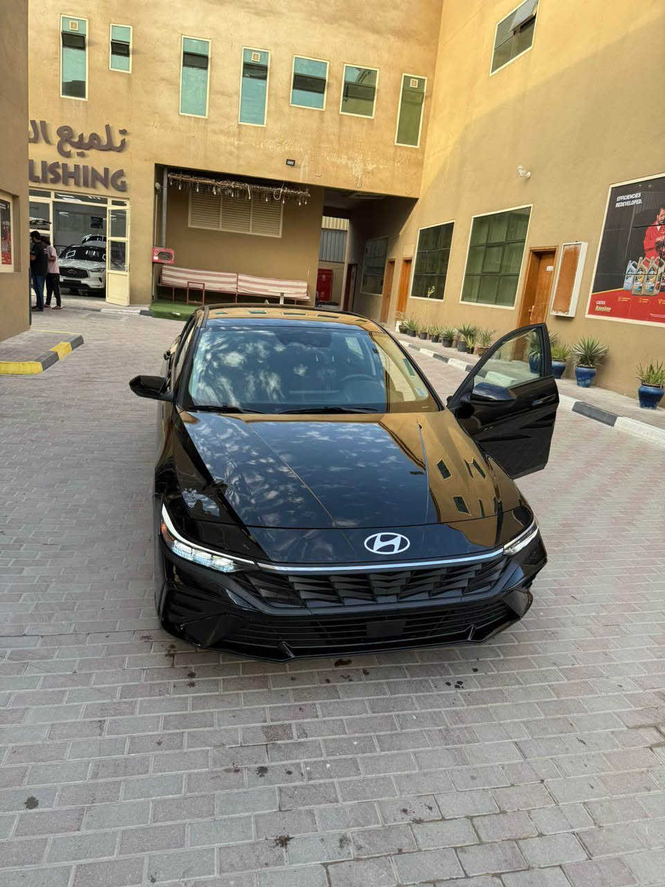 سلام عليكم النتراا رقم ذي قار شوهدا موديل 2025 وارد مريكي كفاله من ضربه بيه بارد طرف بنيد  جدآ كير محرك كفاله تخم تاير حداديه جديده تبريد + تدفئه سياره جاهزه السعر 150$ *********** مكاني ذي قار ناصرية, ذي قار
