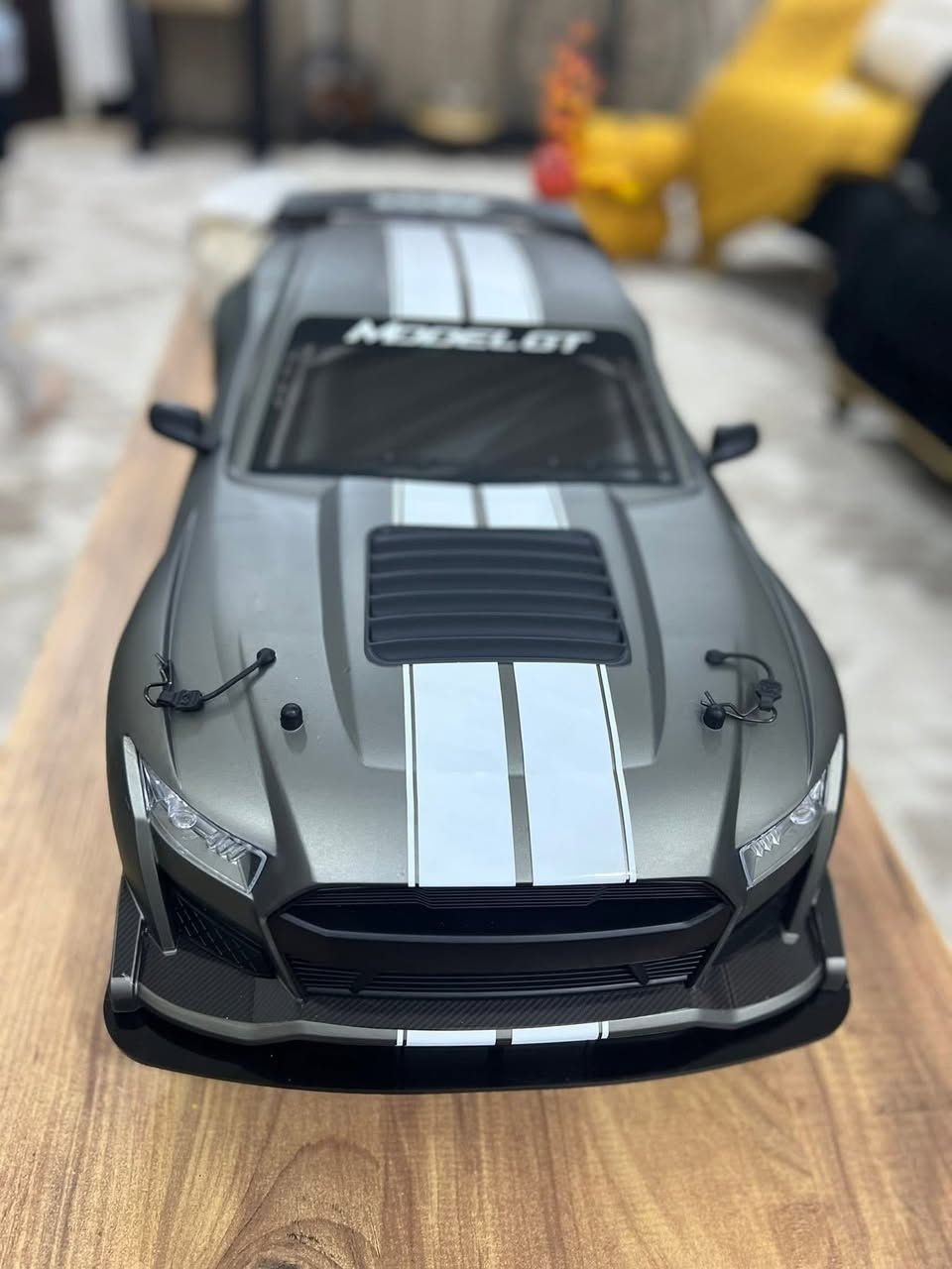 شبابنا الغالين موستنك 1:7 6S جديد بالكارتون تفاصيل عالخاص ومتوفر تايرات احتياط للي يرغب 🌹


**إذا كنت صاحب هذا الإعلان وتريد حذفه لأي سبب، رجاءا أرسل رسالة إلى الدعم الفني**