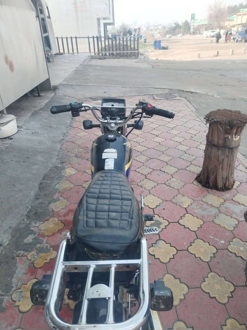 دراجة بارت للبيع موديل ٢٢ محرك كبس كلا شغال مابي اي نقص منفيس موجود سعر ٥٥٠ وبي مجال


**إذا كنت صاحب هذا الإعلان وتريد حذفه لأي سبب، رجاءا أرسل رسالة إلى الدعم الفني**