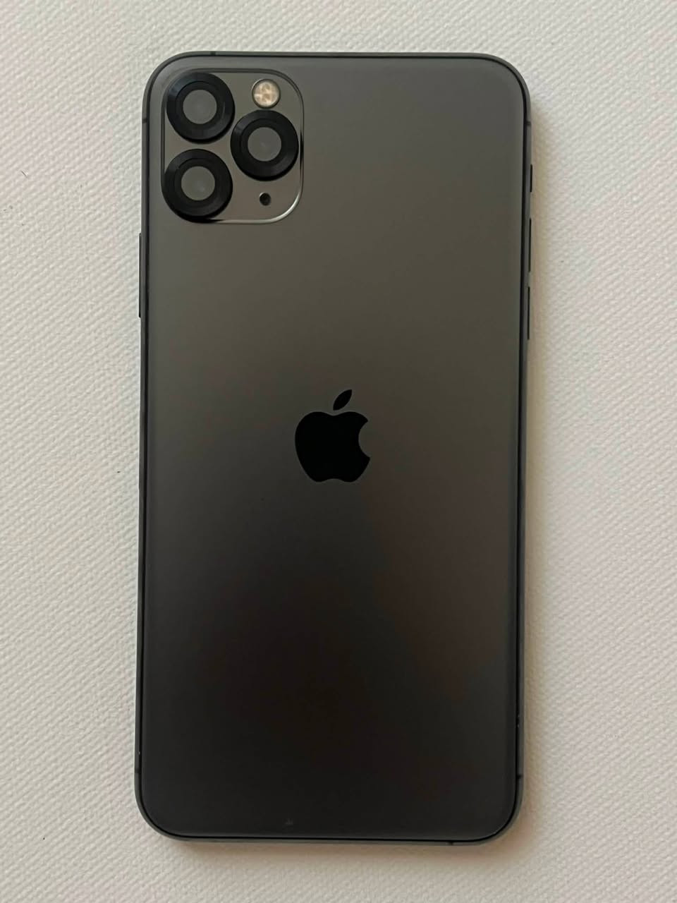 iPhone 11 Pro Max
آيفون ١١ برو ماكس نظيف مع هدية كفر ولاصق حماية وعدسات

المواصفات 

الذاكرة: ٢٥٦ 
البطارية: ١٠٠٪؜
النموذج: M 

التوصيل متوفر لجميع المحافظات 💨🚗

واسط / كوت 

للطلب فقط مراسلة الصفحة


**إذا كنت صاحب هذا الإعلان وتريد حذفه لأي سبب، رجاءا أرسل رسالة إلى الدعم الفني**