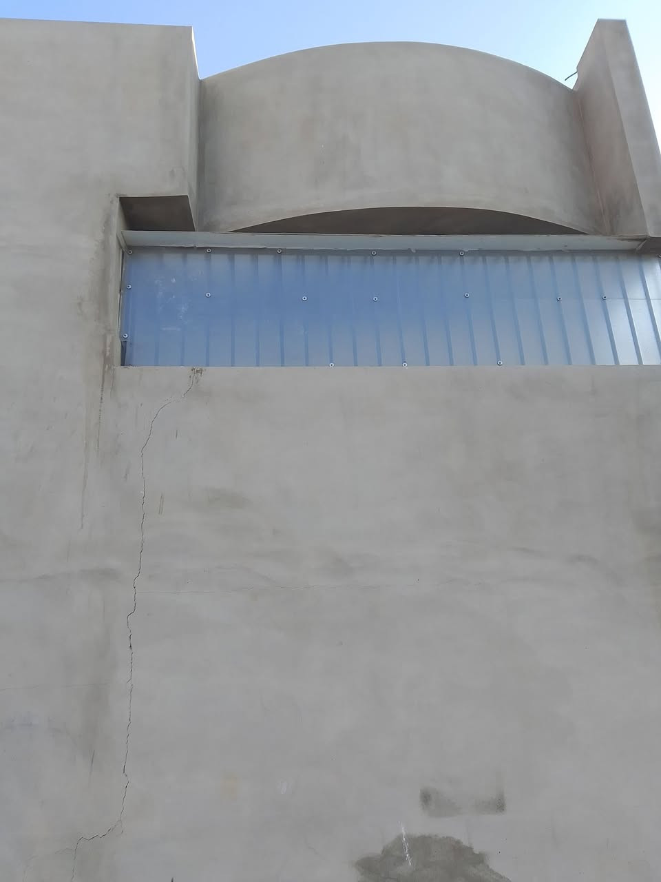 اسطه علي حداد لل اعمال ابواب شبابيك قمريات محجلات ديادي 🧑‍🏭 واتساب ☎️ ***********
