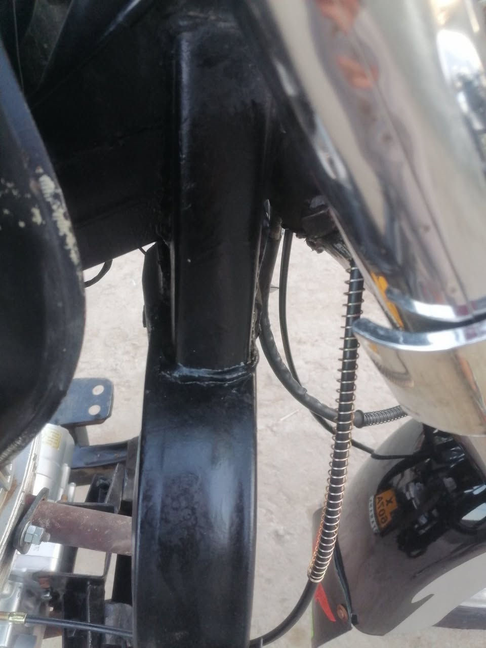 سلام عليكم مراوس فقط مراوس بستوته سعرهه اقل وتطيني فرق ستوته أوراق بسمي من الوكيل أوراق جديد تعمير كله ٢٦ شاصي وركبه كفاله ضمان شهر كهربائيات كله شغاله تشتغل بصمه  العنوان نجف مشخاب العنده مراوس راسني واتساب ***********
