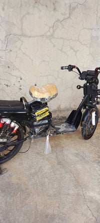 موطور شحن • شغال • تاير ورا