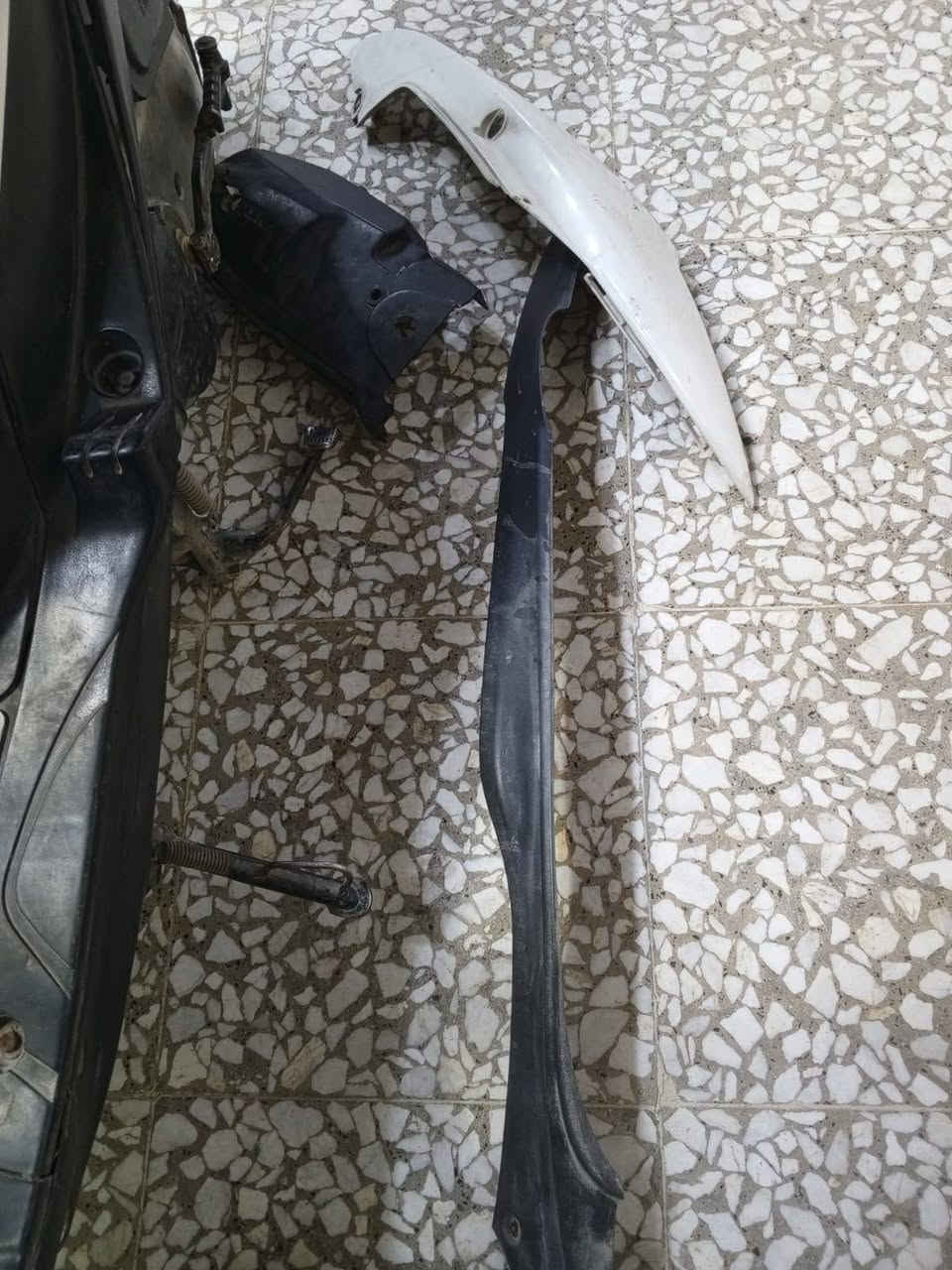 سلام عليكم دراجه ماكس عدله ١٢٠ دراجه رمبه ونضيفه كفراات اصليه وتتجاريه دراجه نضيه كلش مكينه ناعمه السعر ٨٥٠ بيه مجال للشراي يقم الاستفسار ***********
