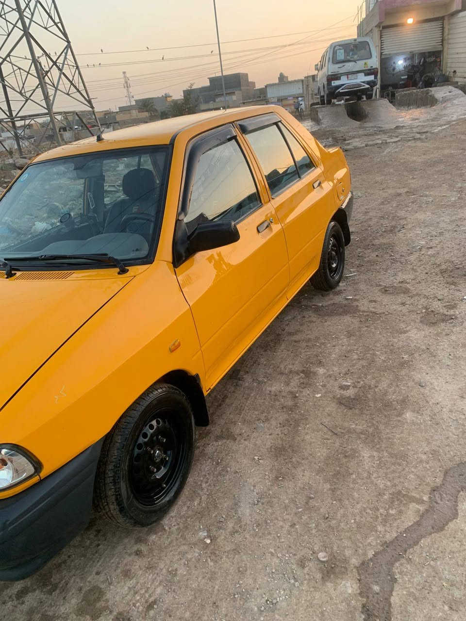 السلام عليكم سايبه ٢٠١٨ للبيع كير مكينه تبريد كفاله السياره بيها طخه يم قبق البانزين وبعدها على وضعها مامصلحه وبيها بارد بالجاملغ الأيمن السعر ٤٨ وبيها مجال ***********
