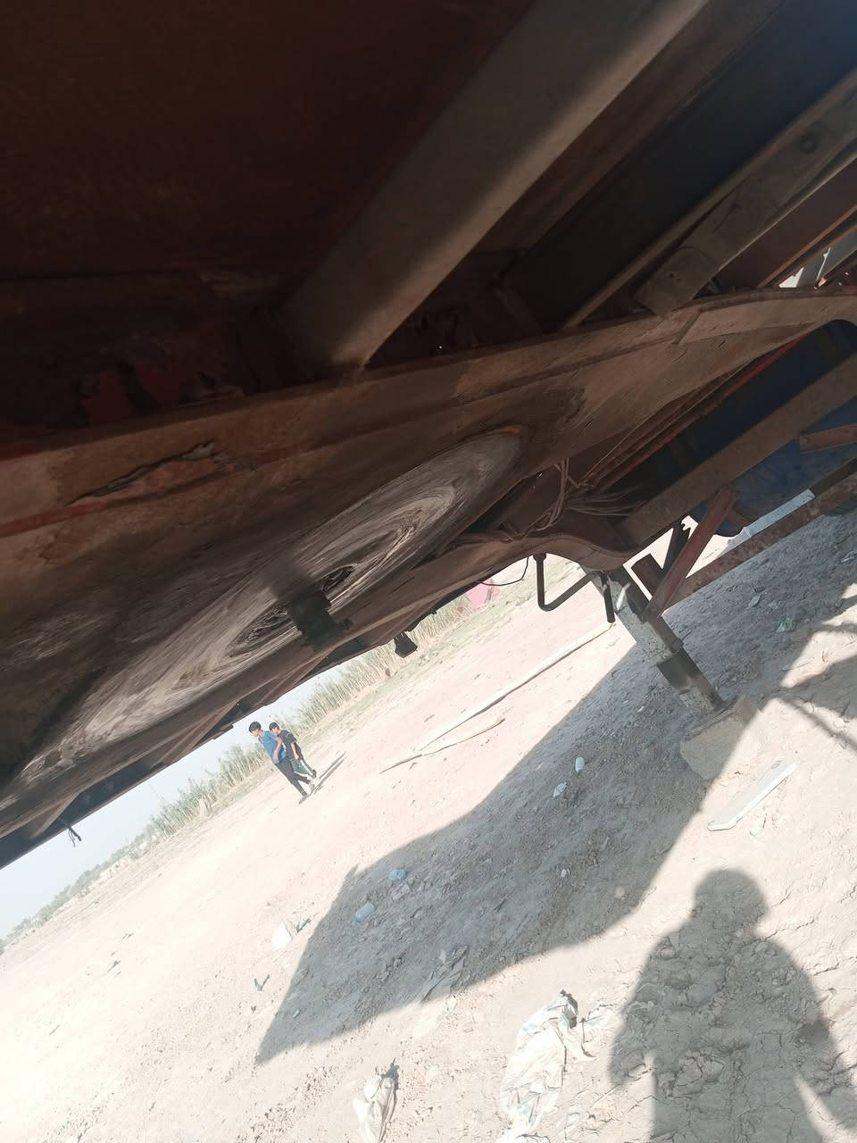 سلام عليكم عربان أوربي لبيع نضيفه ثلاث دناكير سعر 25بيه مجال ‏‪***********‬‏ مكان كوت

