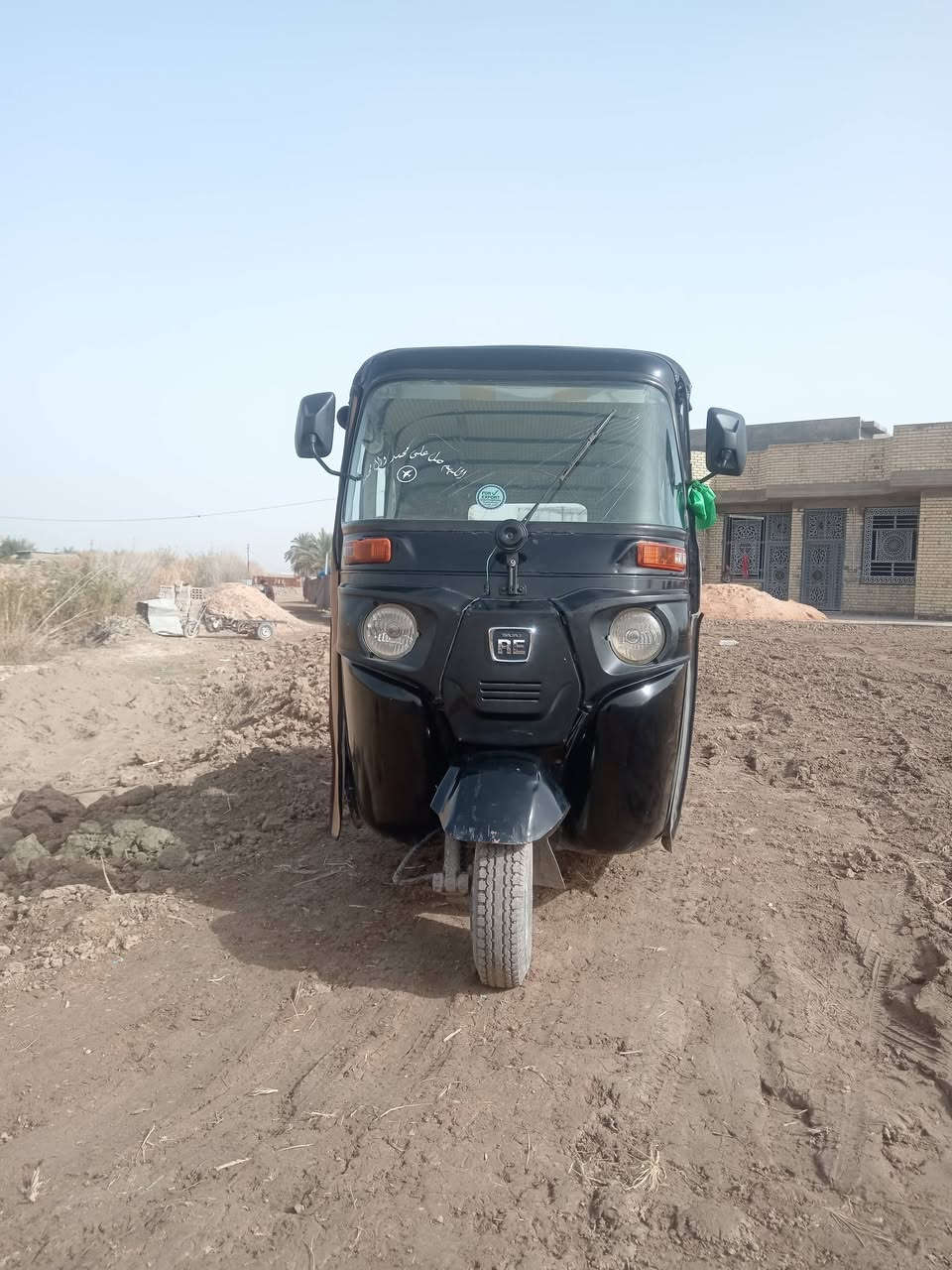 السلام عليكم تكتك لبيع مديل 2017تكتك نضيف مال شغل شراي يدك ع بي خير ويدلل مكان كربلاء وراق اصلي***********
