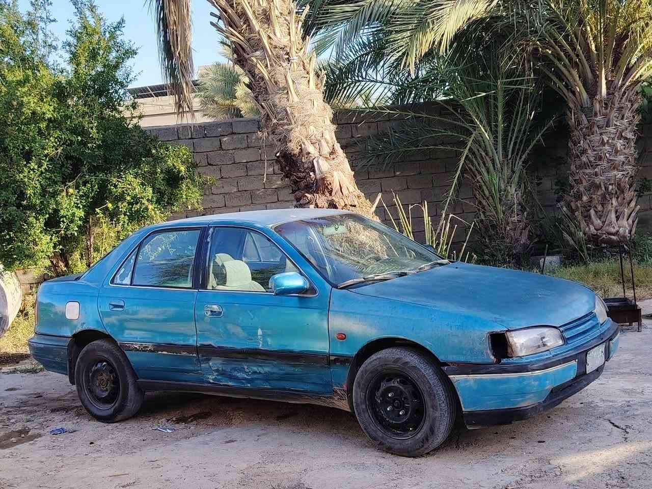 السلام عليكم  البيع او مراوس🤝🏻 
هونداي  موديل 1993
كير ومحرك شرط ✅
مسجله بيه واجهيه 
صدر تواير جدد 🔥
نكره سلف جاهزه
 سعر 11وبيه مجال 🖐🏻
ه‍ـ***********💁🏽‍♂️
