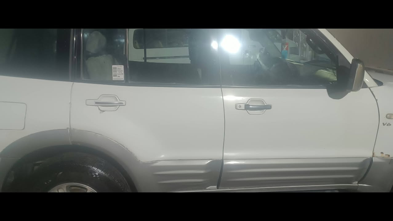 باجيرو 2002 للبيع محرك جديد مجفت خير من الله باسمي السعر 62 وبيها مجال سكن بغداد رقم موبايل ***********
