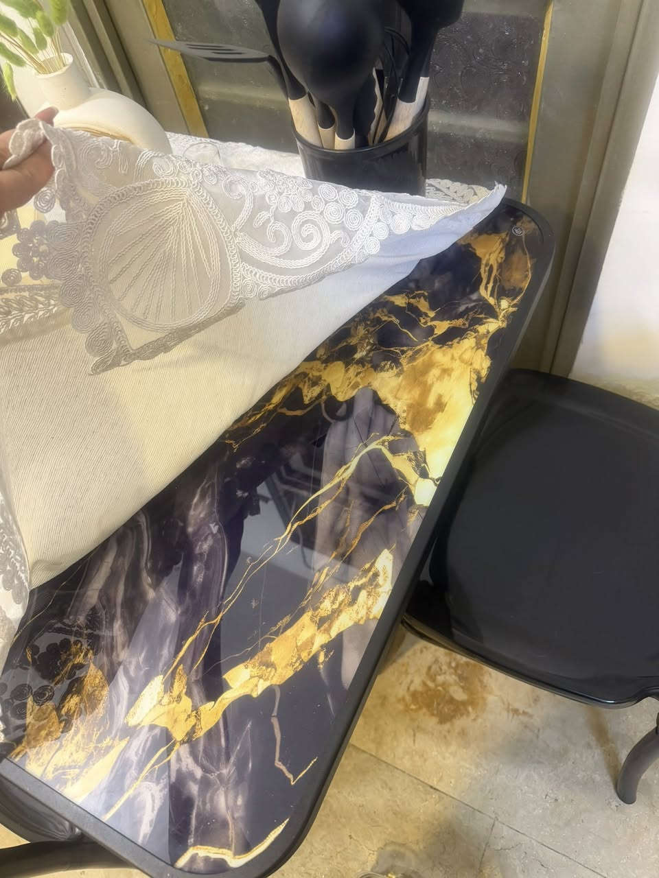 ميز طعام صغير و 2 كراسي 40  طبلة وسطية و 4 صغار سيت كامل 75  الشعب حي سومر


**إذا كنت صاحب هذا الإعلان وتريد حذفه لأي سبب، رجاءا أرسل رسالة إلى الدعم الفني**