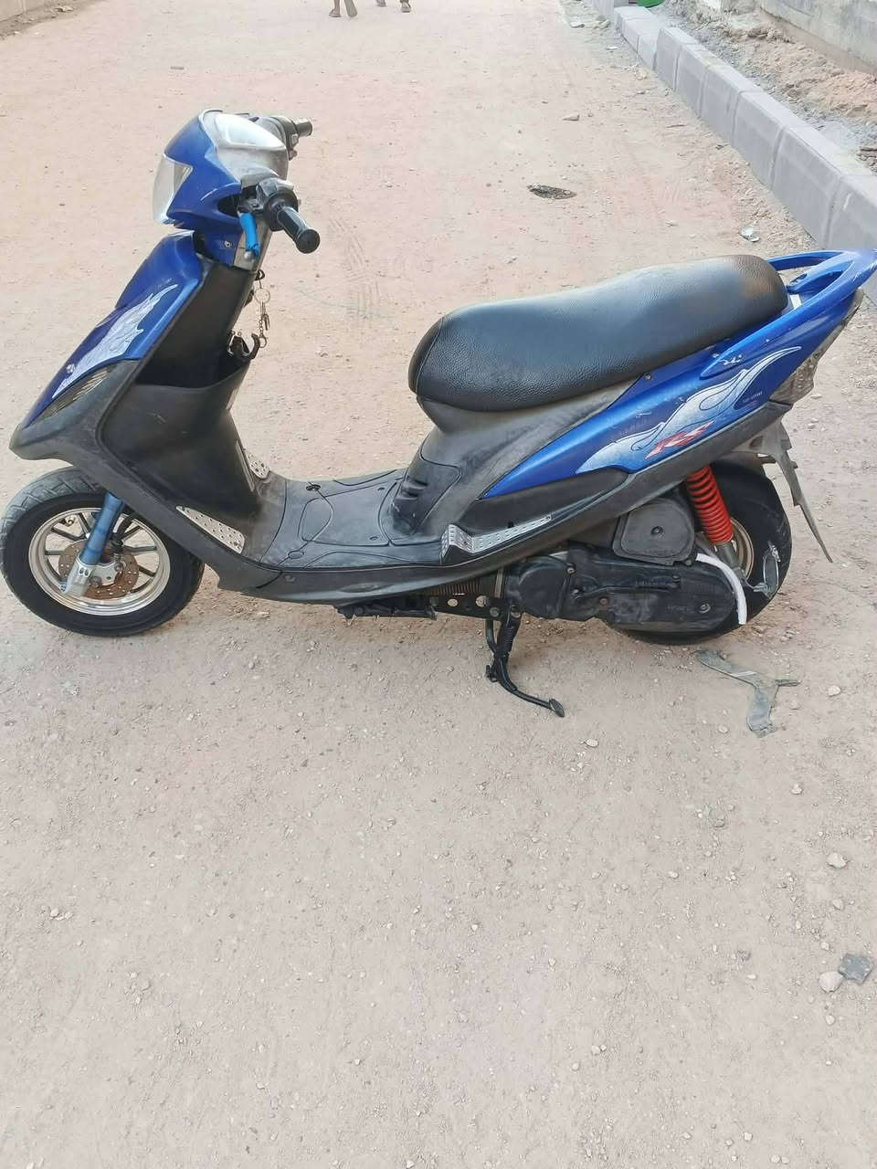 السلام عليكم ماكس عدله للبيع بوشه 50 بلادي دراجه وكاله مال رمبه مطلعها من الزيتون برغي ما مفتوح بها الدراجه سعرها 950 ناصريه حي الشهداء


**إذا كنت صاحب هذا الإعلان وتريد حذفه لأي سبب، رجاءا أرسل رسالة إلى الدعم الفني**