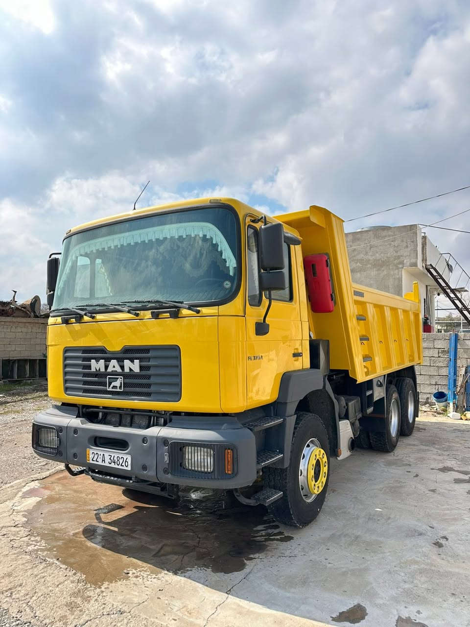 مان محسن ٢٠٠٢ حجم ٣٧٠
مکفول کفالە عام تحویل مباشر نفس یوم
مکان سلیمانیە رقمو سنویە جدید و بودی  جدید
***********
